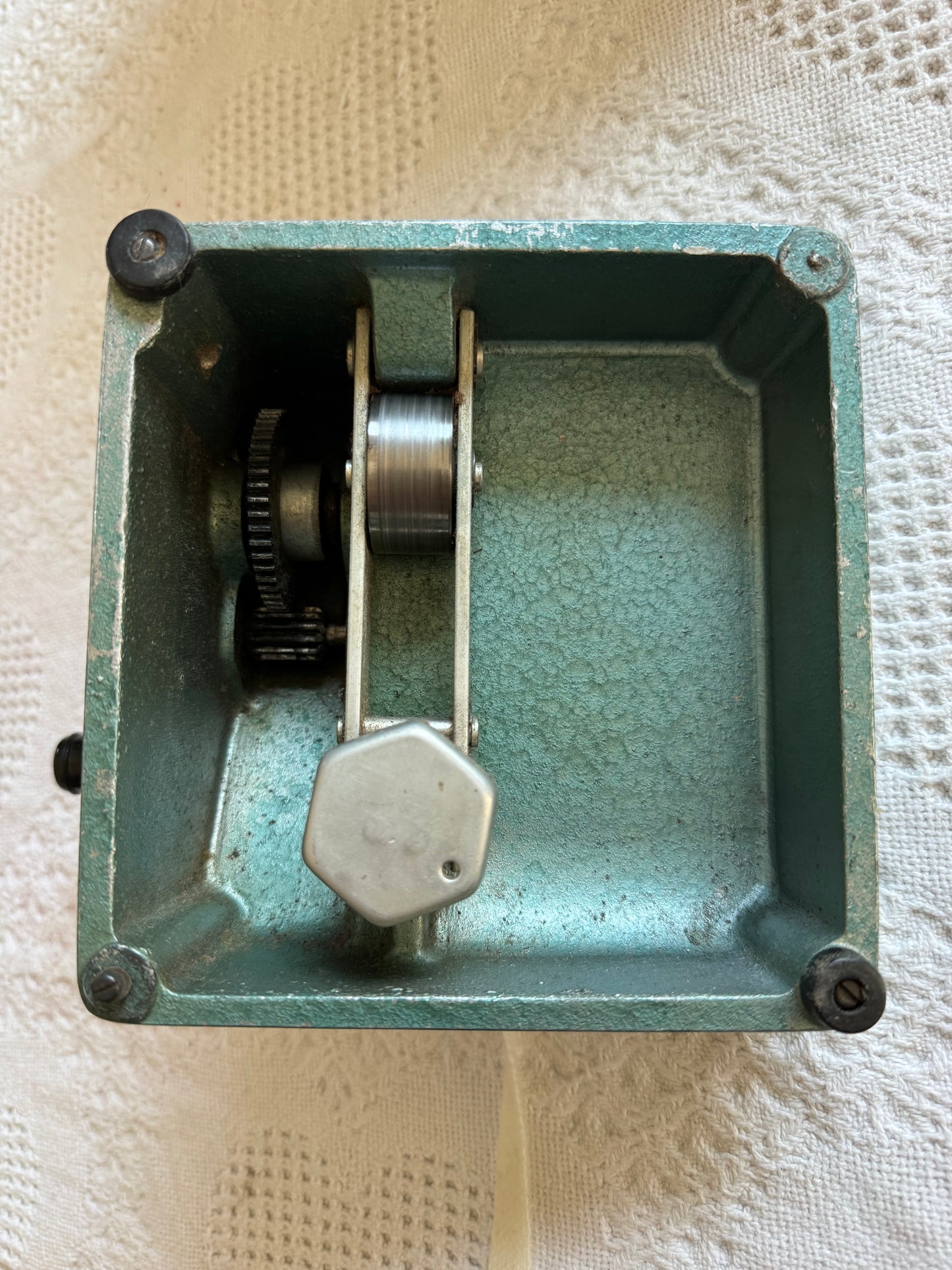 Bliss Fabric Cutter with #8 blade