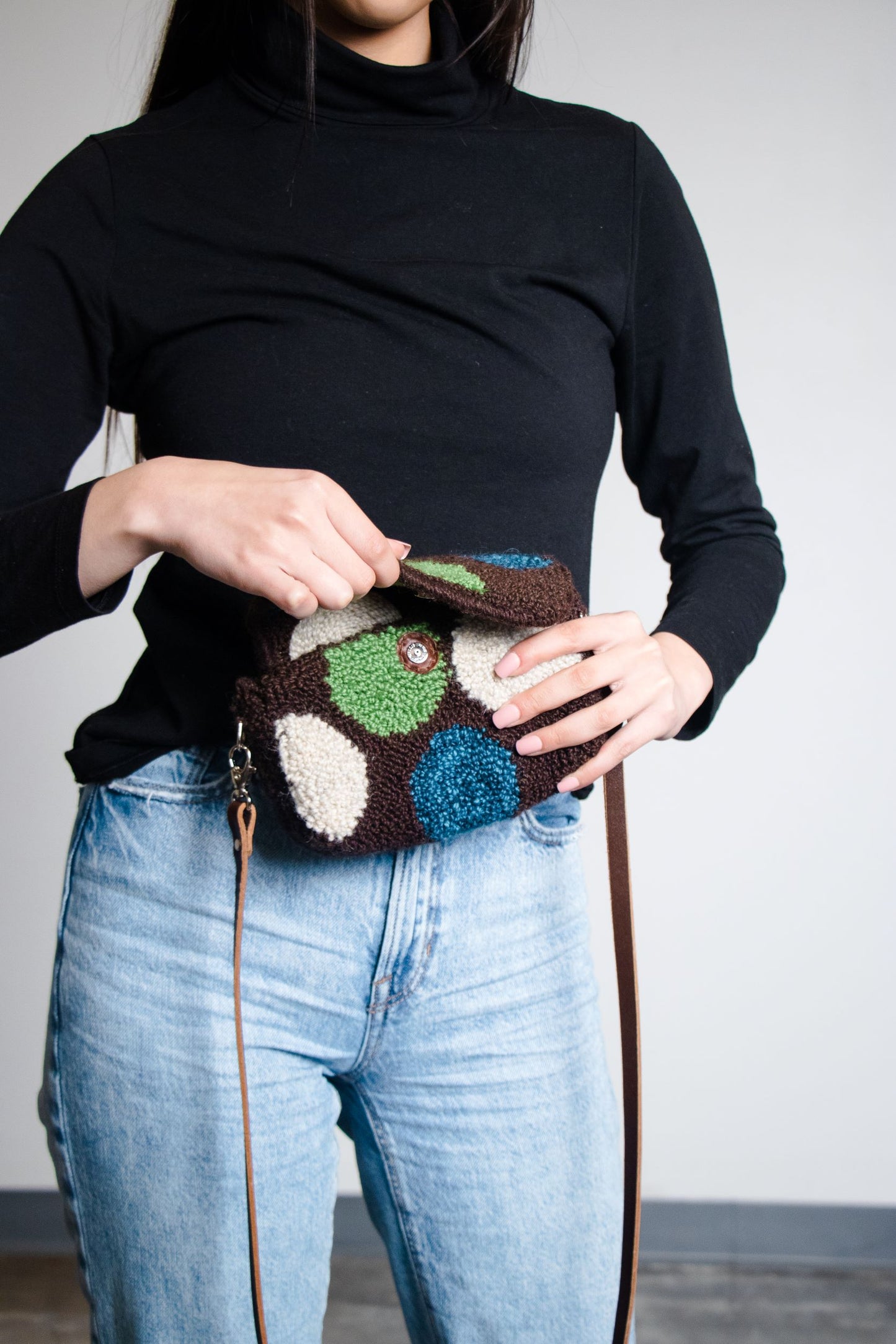 Eloise Circle Purse