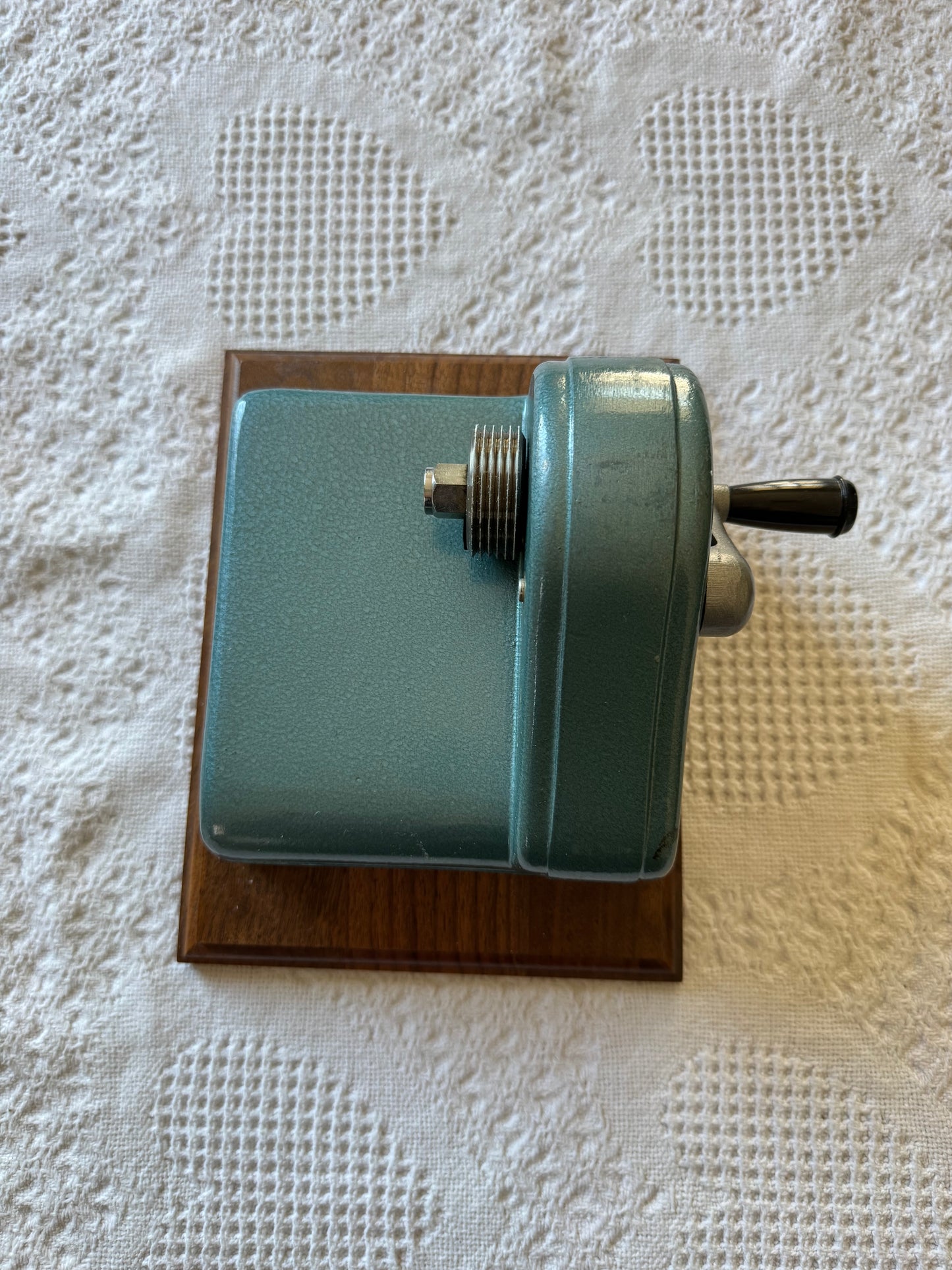 Pre-Owned Bliss Fabric Cutter w/ #3 blade